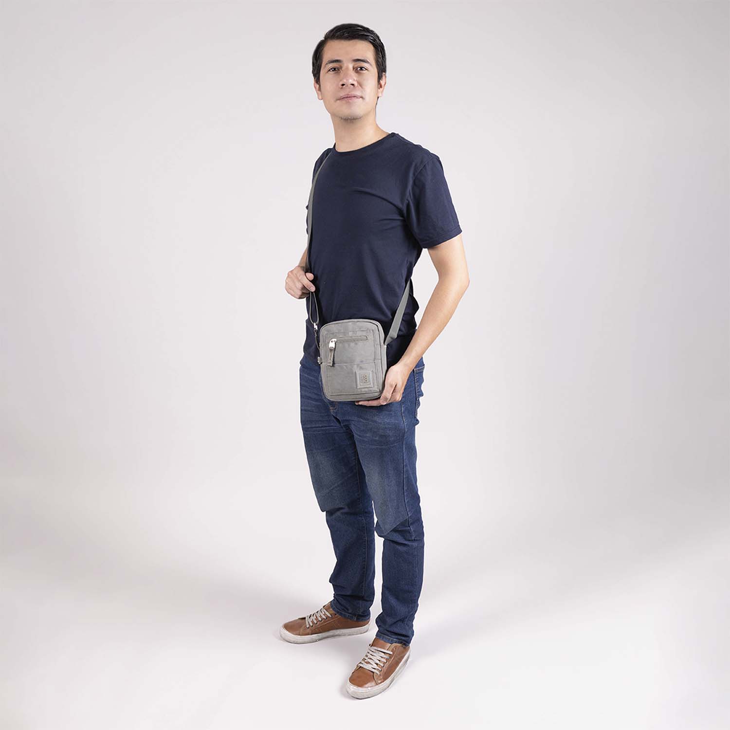 Bolsa de Lado 1818 by Chenson Verde Seco para Jóvenes con Estilo - vista 2