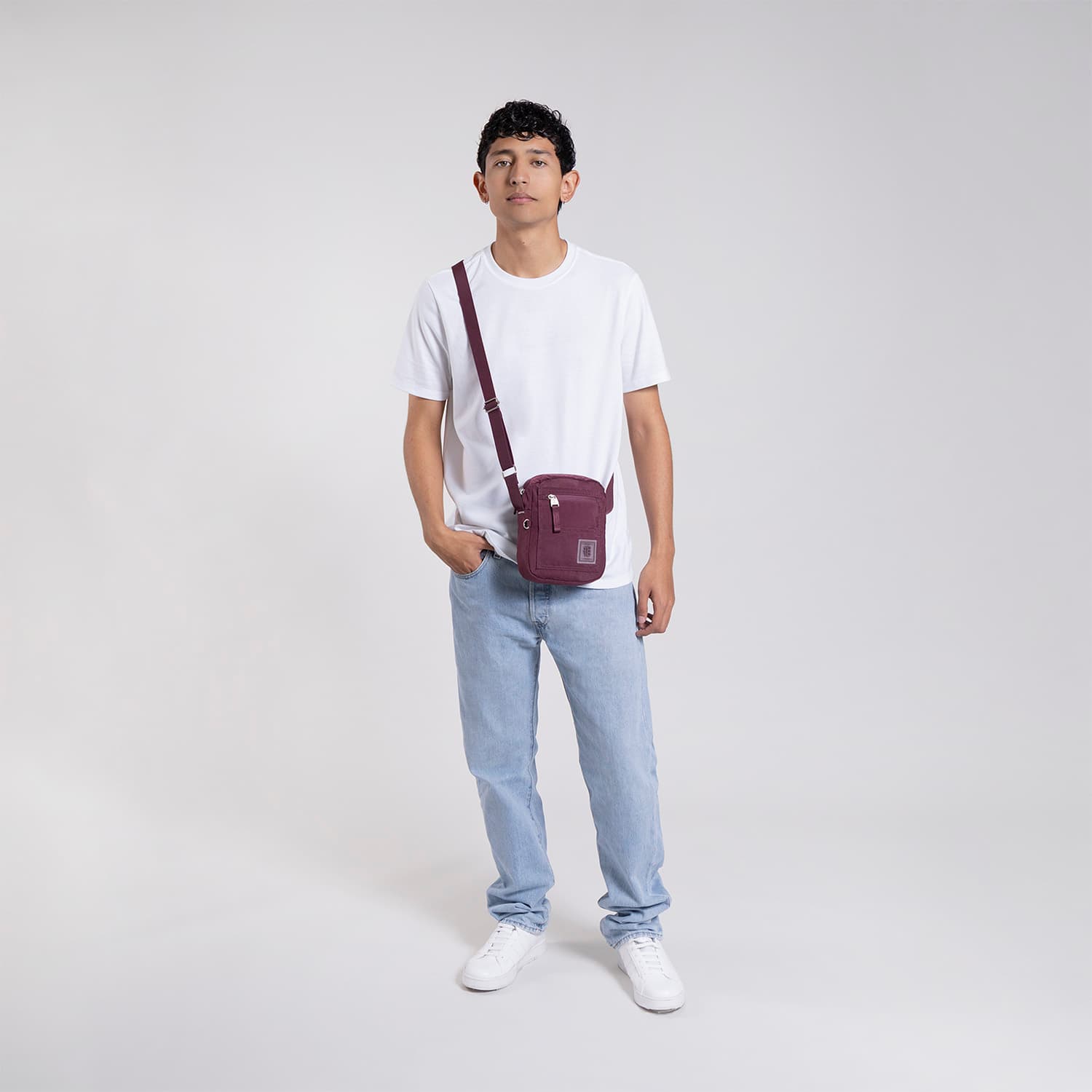 Bolsa de Lado Magenta 1818 by Chenson - Estilo y Funcionalidad Juvenil - vista 2