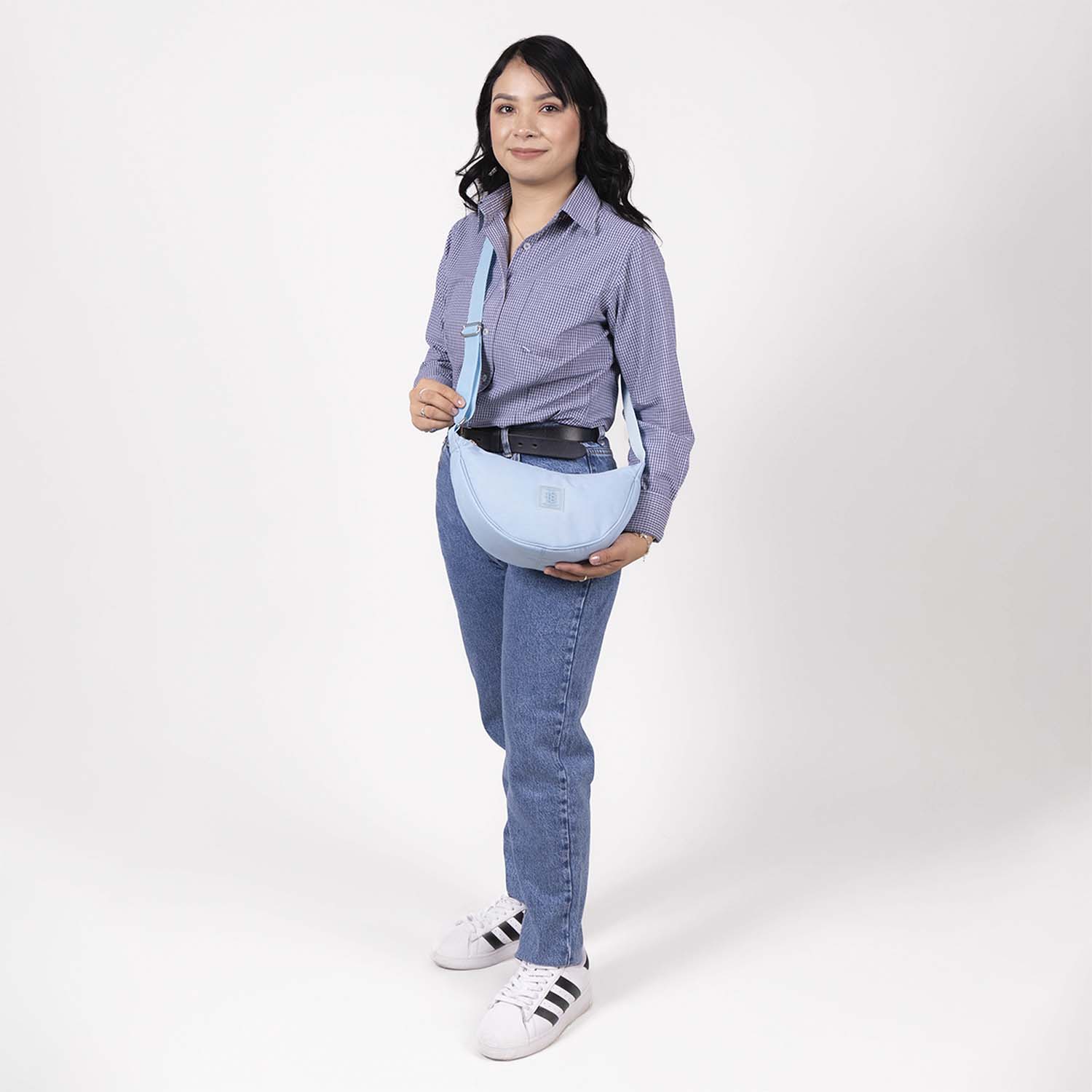 Bolsa de Lado 1818 by Chenson Azul Juvenil con Amplio Compartimiento - vista 2