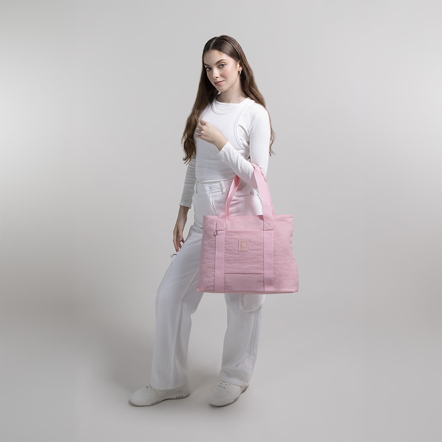 Bolsa grande para dama 1818 by Chenson rosa con cierre y organizadores - vista 2