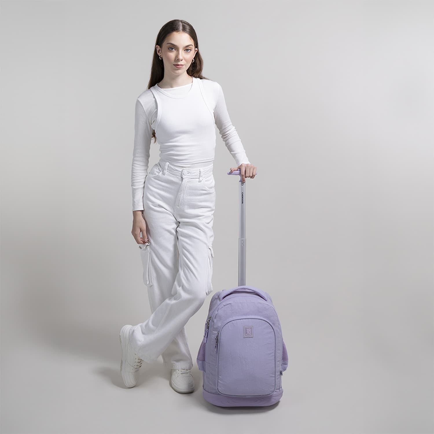 Mochila con Ruedas 1818 by Chenson Violeta para Juventud - Estilo y Funcionalidad - vista 2