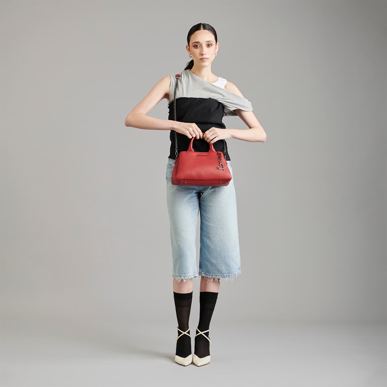 Bolsa de Mano para Dama Gorétt by Chenson Roja - Estilo y Funcionalidad - vista 2