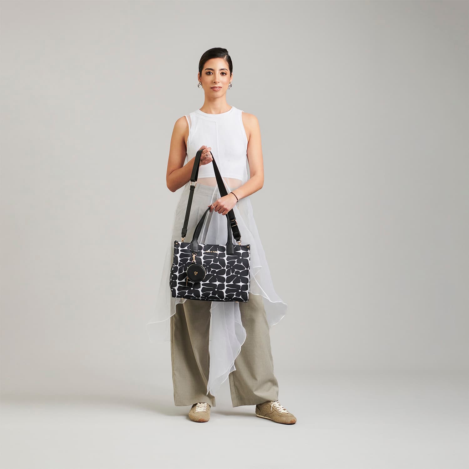 Bolsa grande para dama Gorétt by Chenson multicolor con cierre y funcionalidad - vista 2