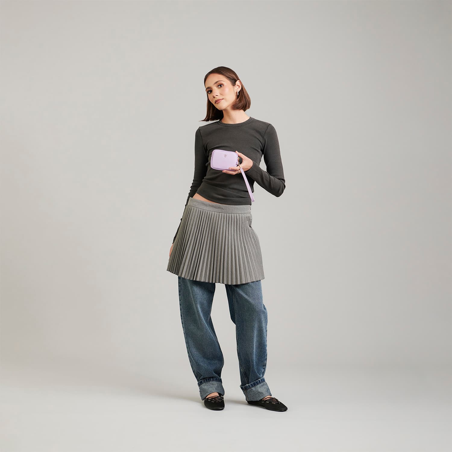 Bolsa de Mano para Dama Gorétt by Chenson Violeta - Estilo y Funcionalidad - vista 2