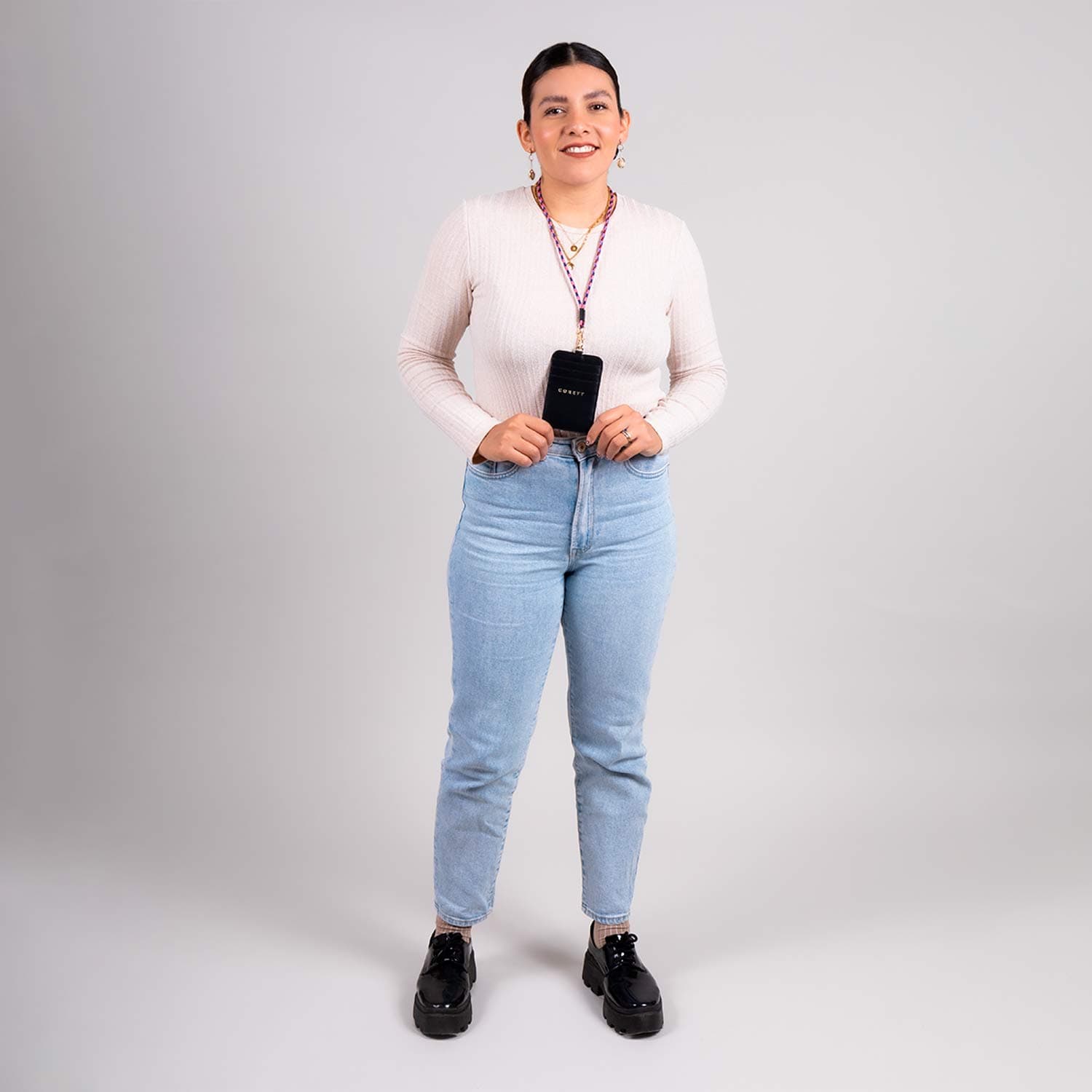 Bolsa de mano para dama Gorétt by Chenson Negro con tarjetero interno - vista 2