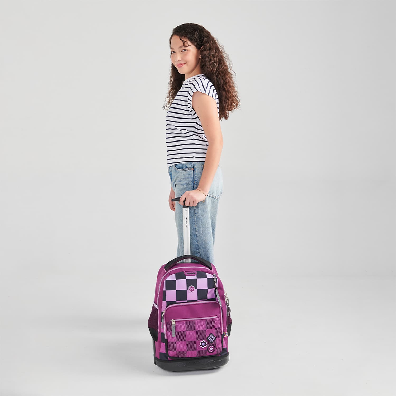 Mochila con Ruedas Happy Girl by Chenson Negra para Niña - Diversión y Durabilidad - vista 2