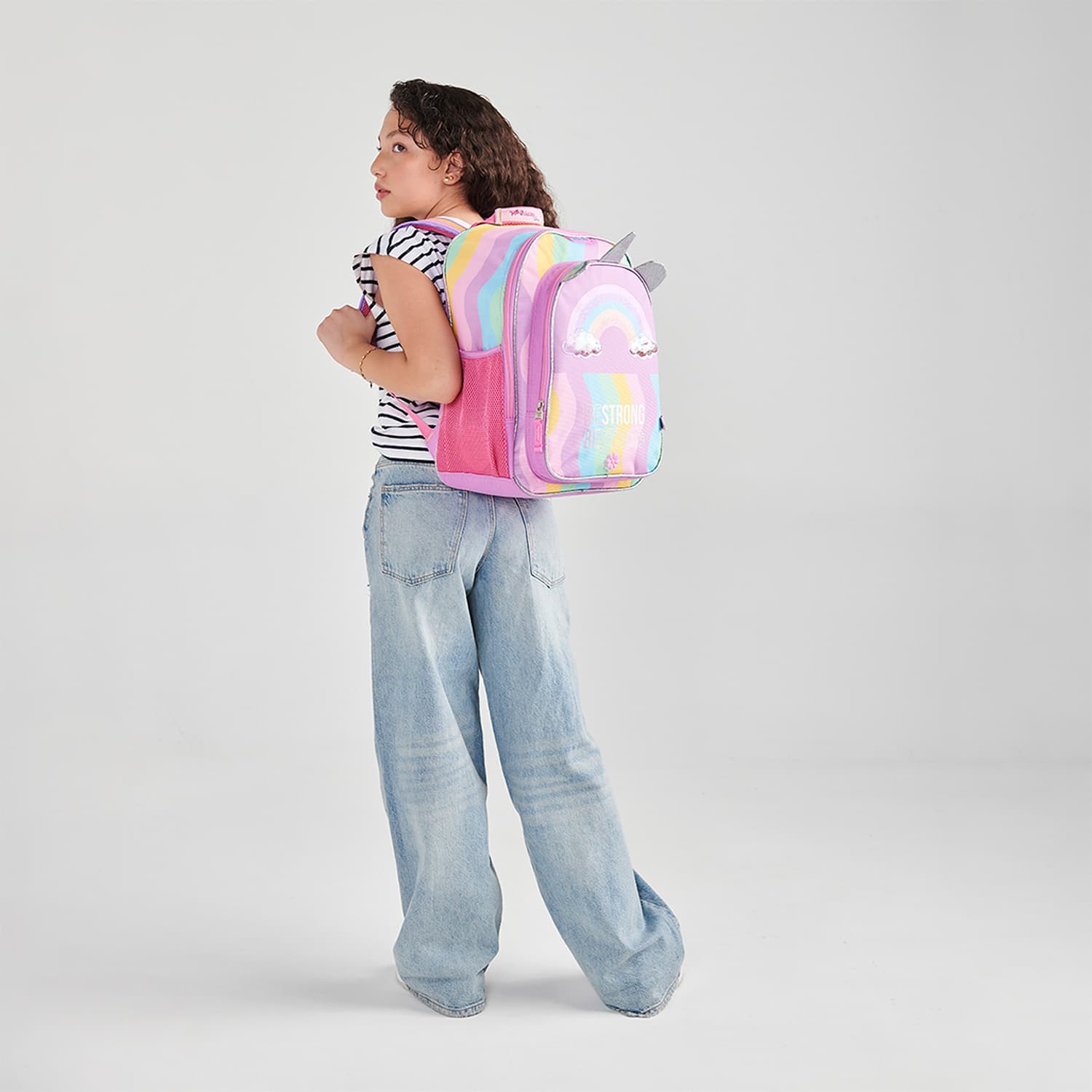 Mochila escolar para niña Happy Girl by Chenson multicolor con compartimentos - vista 2