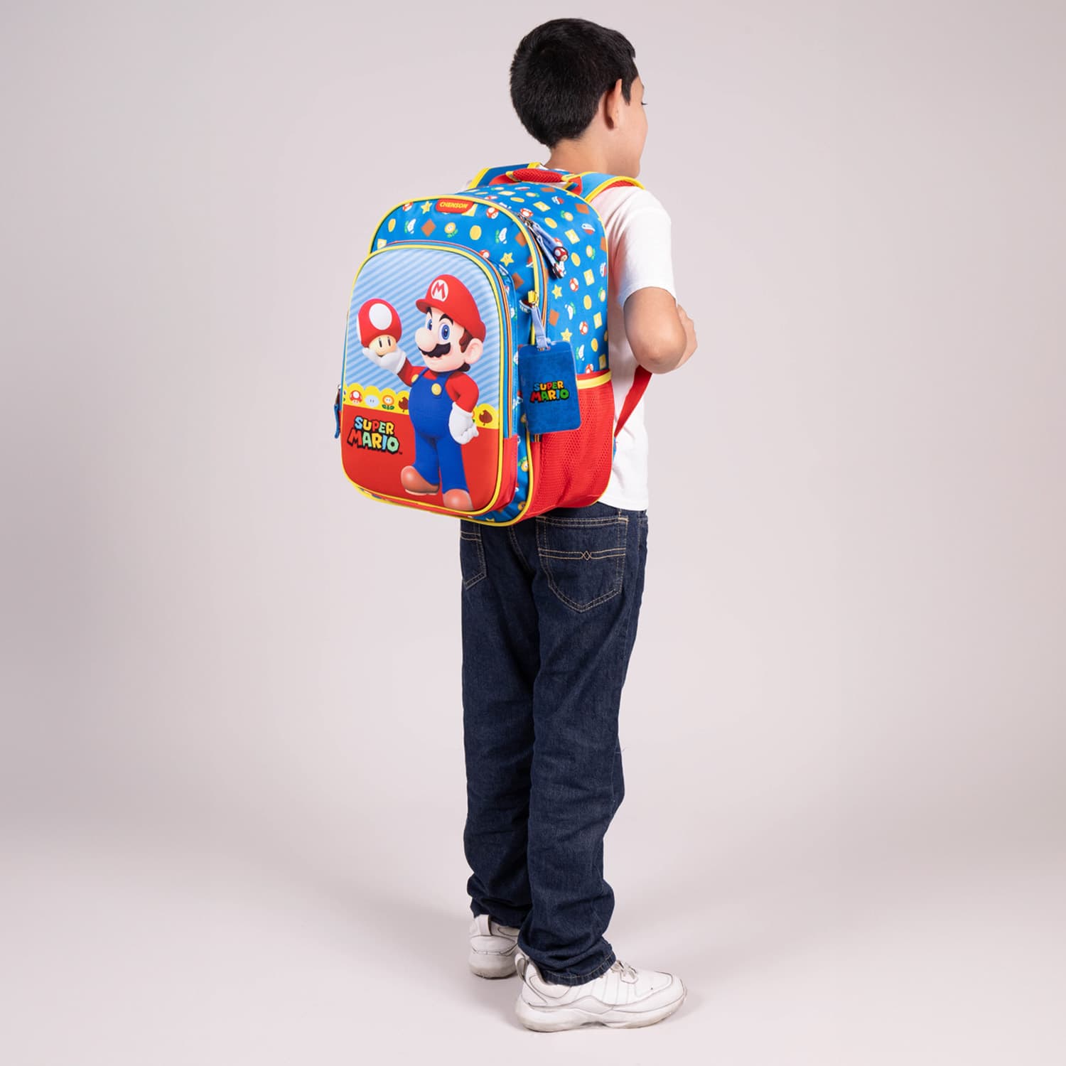 Mochila escolar para niño Mario Bros by Chenson color azul divertida - vista 2
