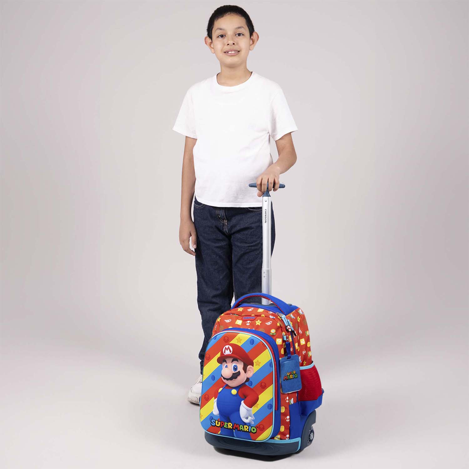 Mochila con Ruedas Mario Bros Rojo para Niño - Diversión y Durabilidad - vista 2