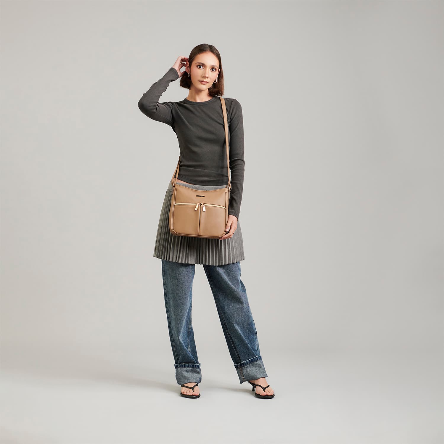 Bolsa de Lado para Dama Madison by Chenson Camel Elegante y Funcional - vista 2