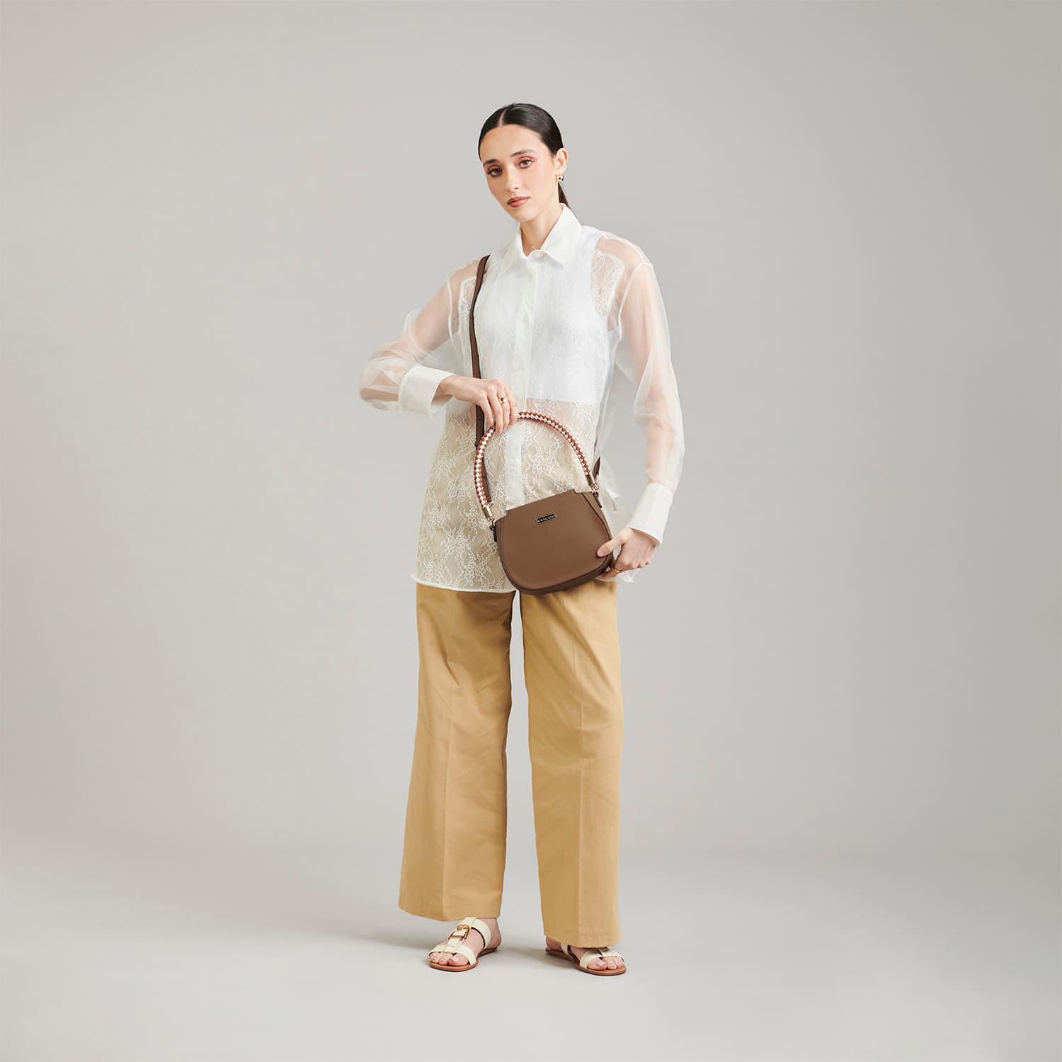 Bolsa de Lado Café para Dama Madison by Chenson - Estilo y Funcionalidad - vista 2