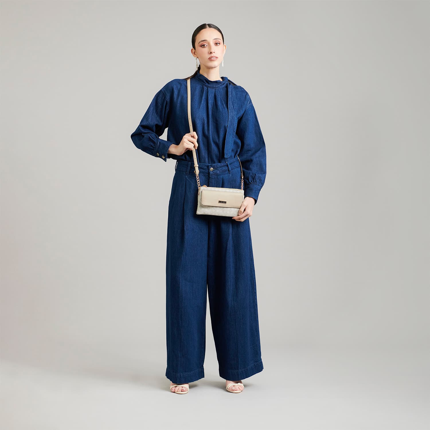 Bolsa de Lado para Dama Madison by Chenson Beige - Estilo y Funcionalidad - vista 2