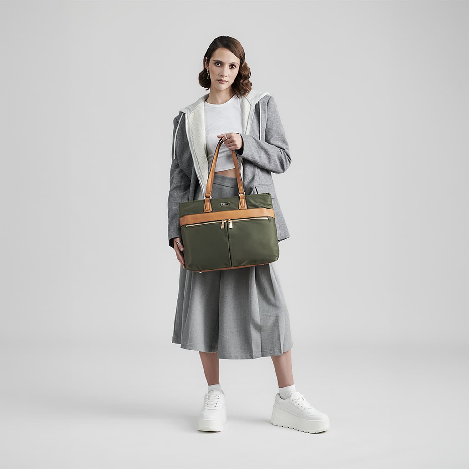 Bolsa grande para dama Madison by Chenson Verde Seco - Estilo y Funcionalidad - vista 2