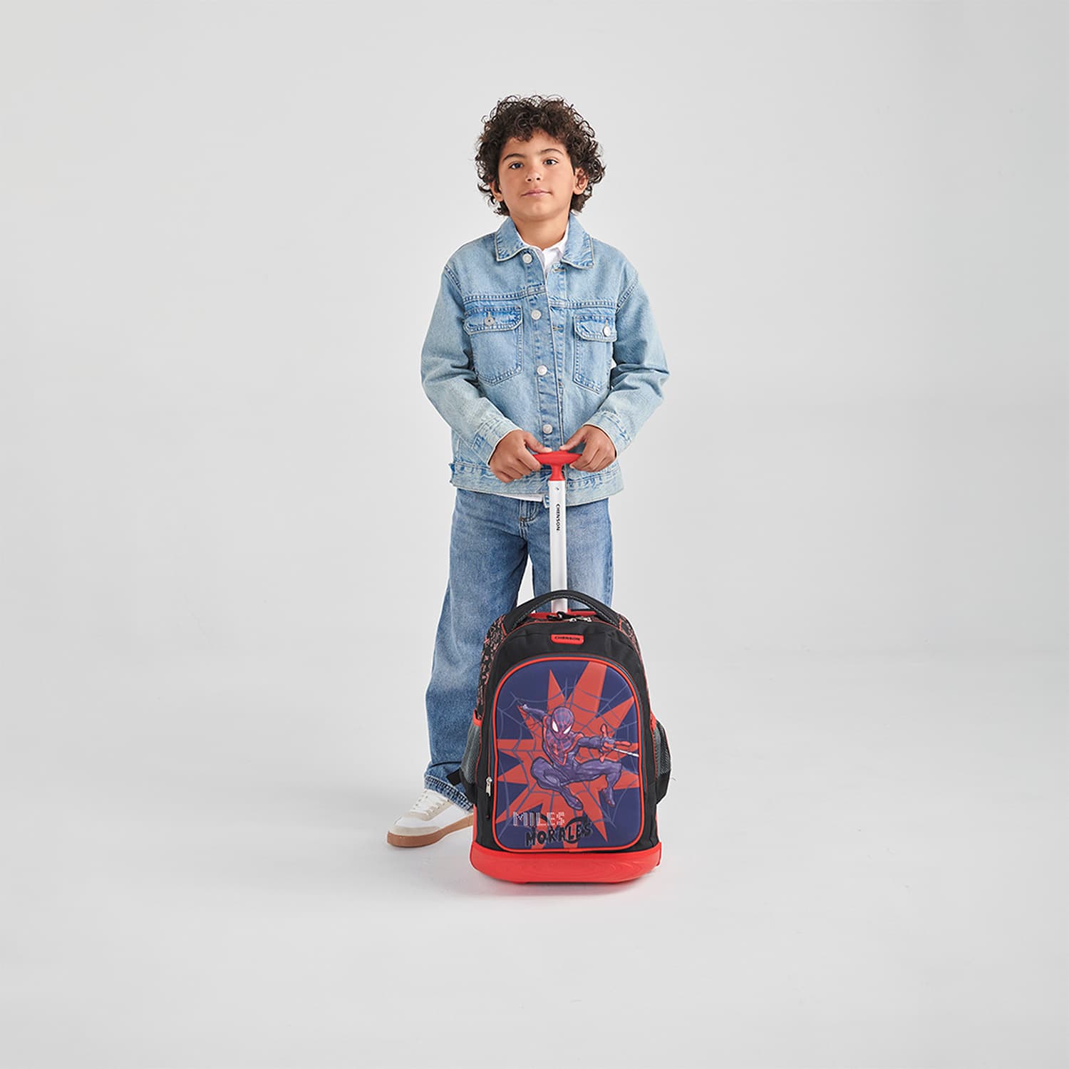 Mochila con Ruedas Miles Morales Negro para Niño - Diversión y Durabilidad - vista 2