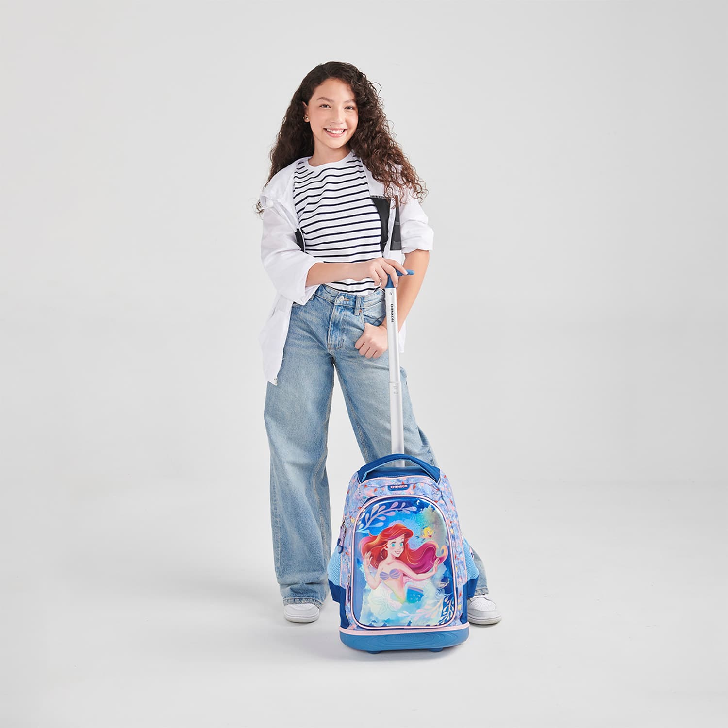 Mochila con Ruedas Princesas by Chenson Azul para Niña - Divertida y Duradera - vista 2