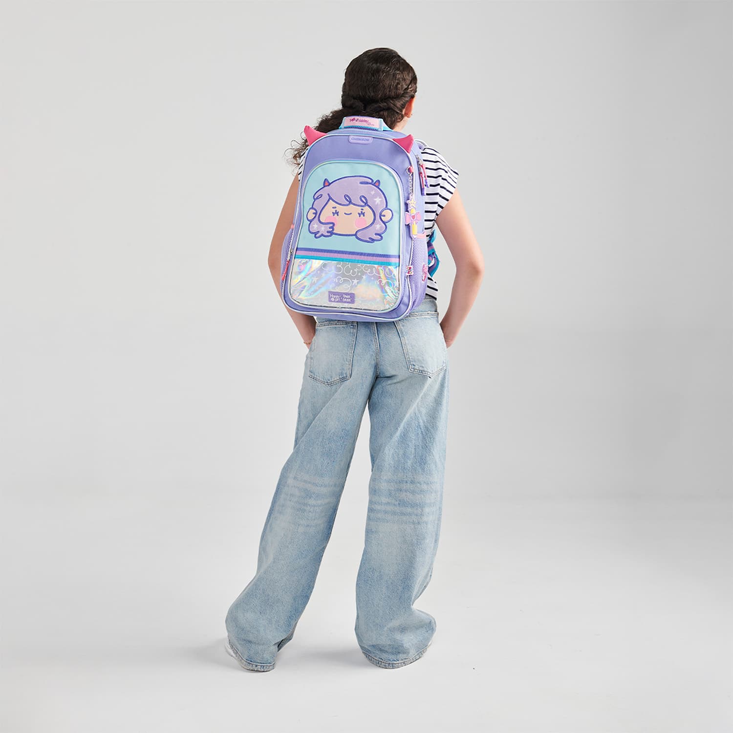 Mochila escolar para niña Vania Bachur Uva con gran durabilidad y seguridad - vista 2